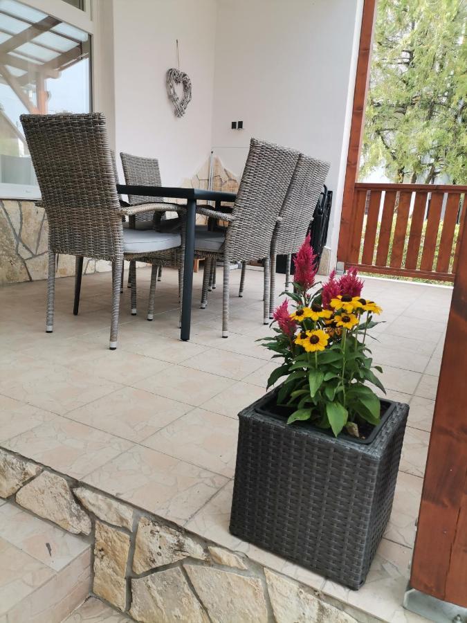 Edina-Haz Villa Balatonboglár Exteriör bild