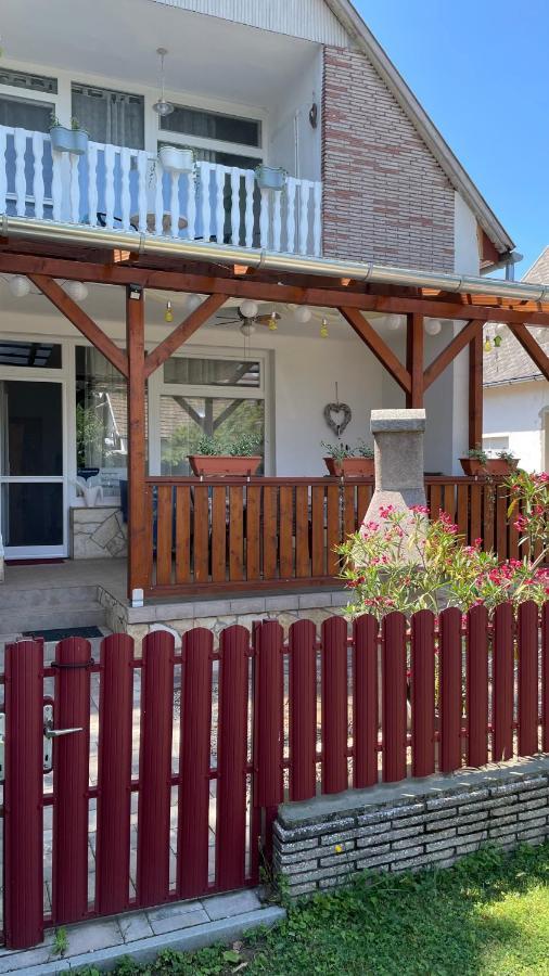 Edina-Haz Villa Balatonboglár Exteriör bild